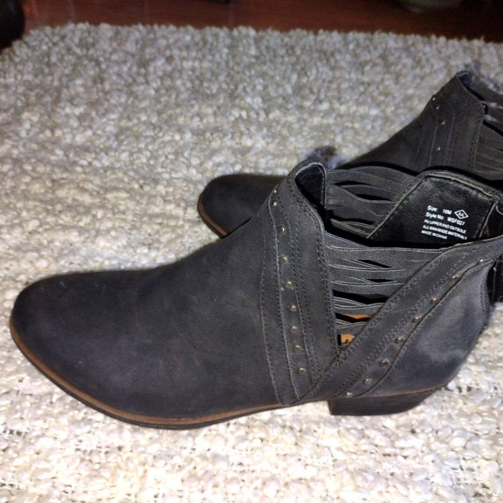 Sugar booties